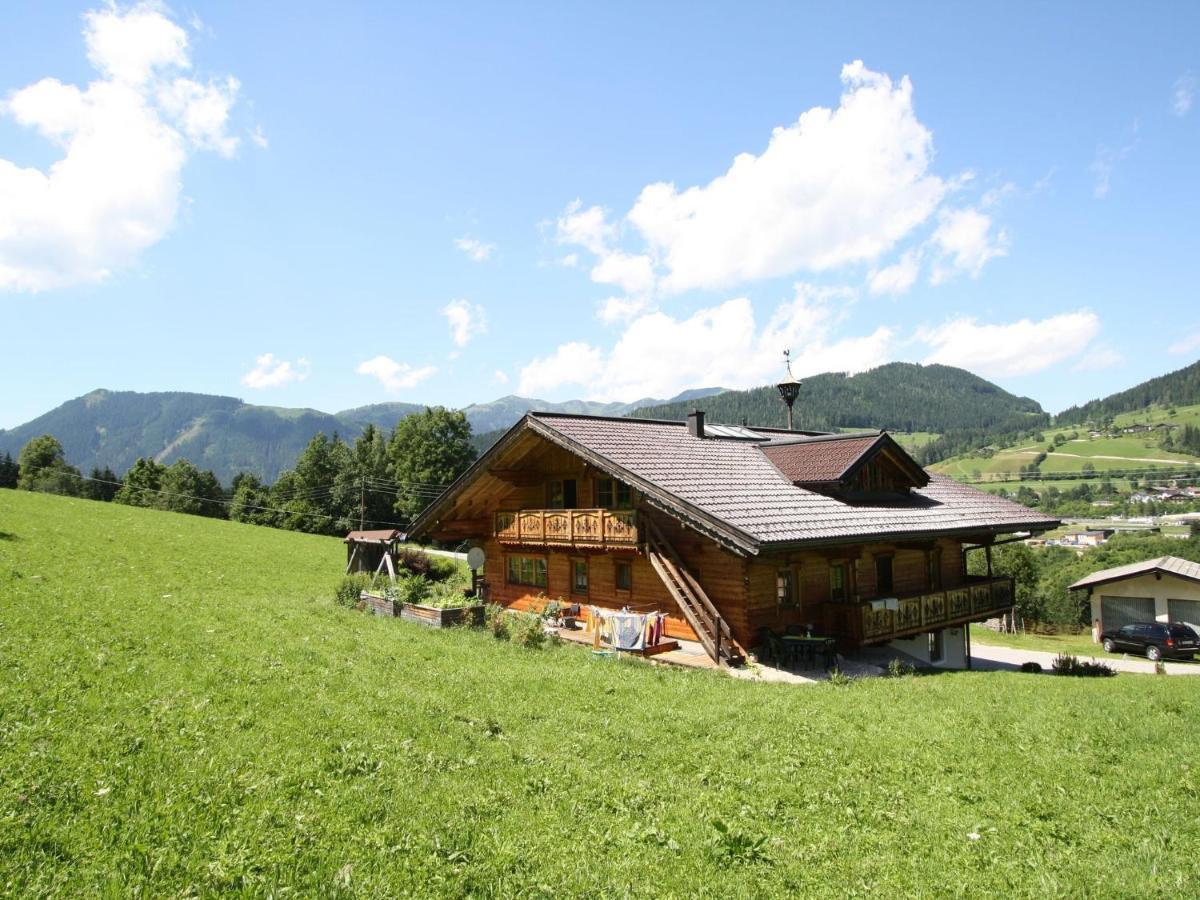 Villa On A Courtyard Near The Ski Area In Salzburg Eben Im Pongau Exterior photo
